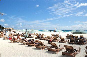 Residencia El Faro Playa del Carmen