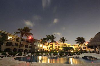 Residencia El Faro Hotel